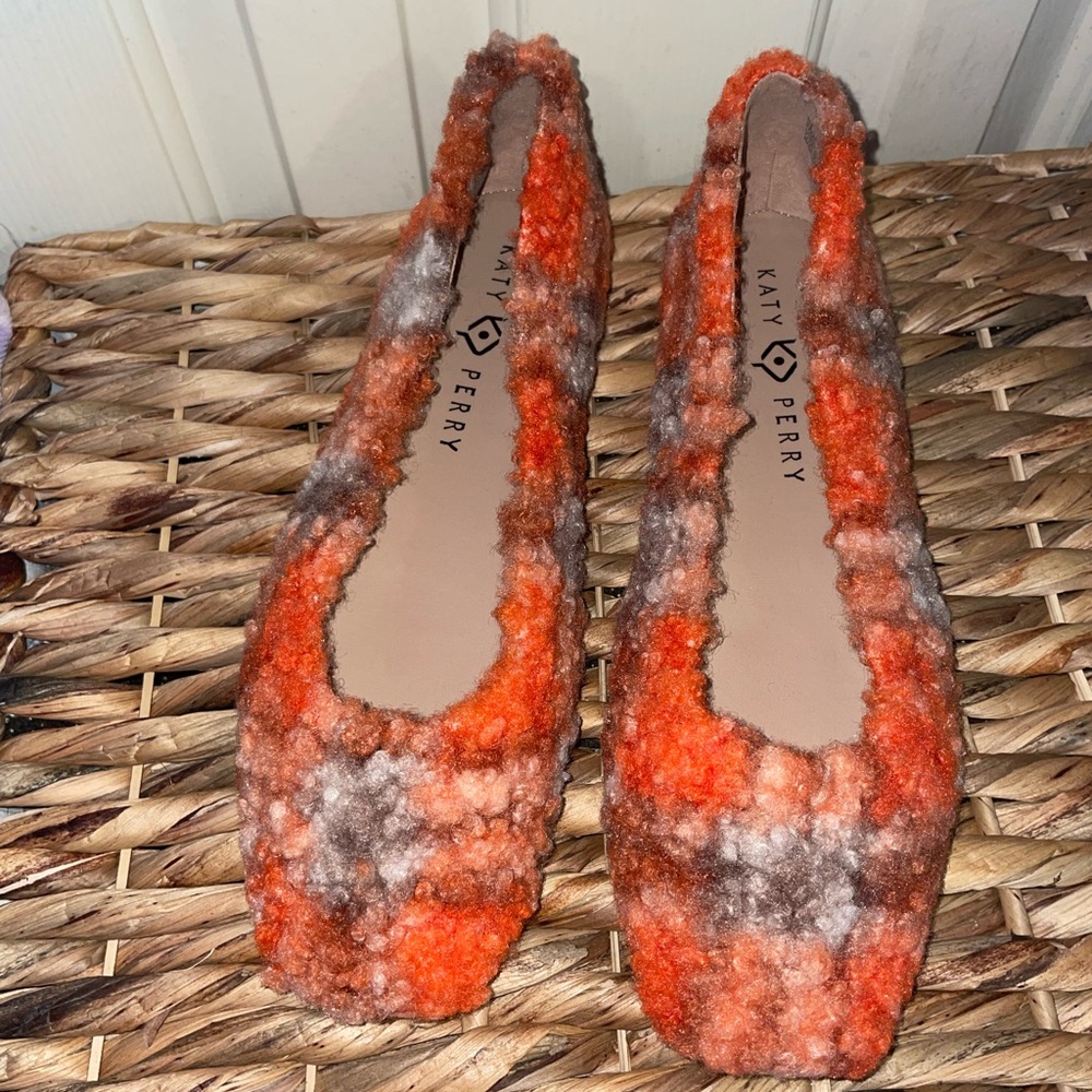 Katy Perry Collections Fuzzy Orange and Brown Flats
